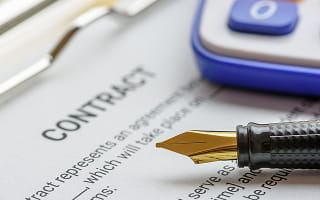 What Is a Wholesale Contract?